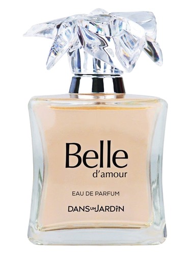 Belle d'Amour Dans un Jardin