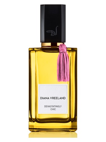 Devastatingly Chic Diana Vreeland