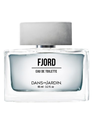 Fjord Dans un Jardin