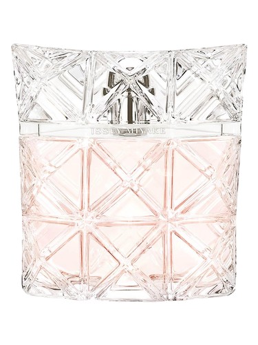 Lumière d’Issey Issey Miyake